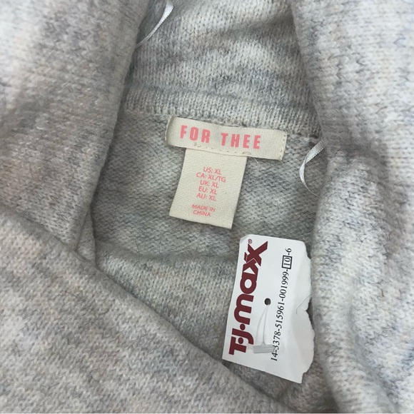 For Thee NWT! Heather Grey Turtleneck Sweater Size XL - Picture 11 of 15